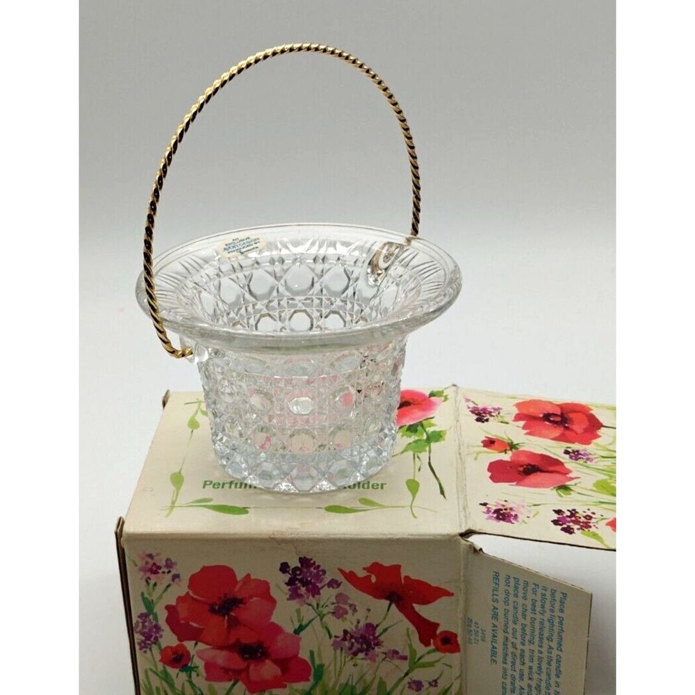 Vtg Avon Fostoria Glass Candlelight Basket 3”x5” Gold Wire Handle Original Box